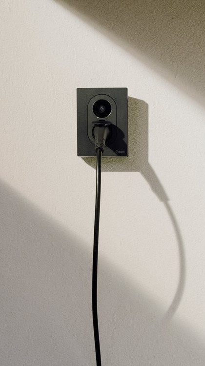 Zaptec Go 2 laadpaal aan de muur